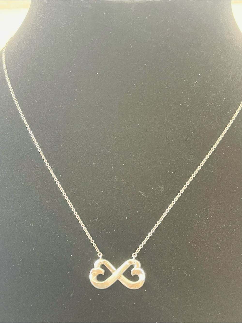 Tiffany and Co 925 Sterling Silver Infinity Double-Heart Pendant Necklace